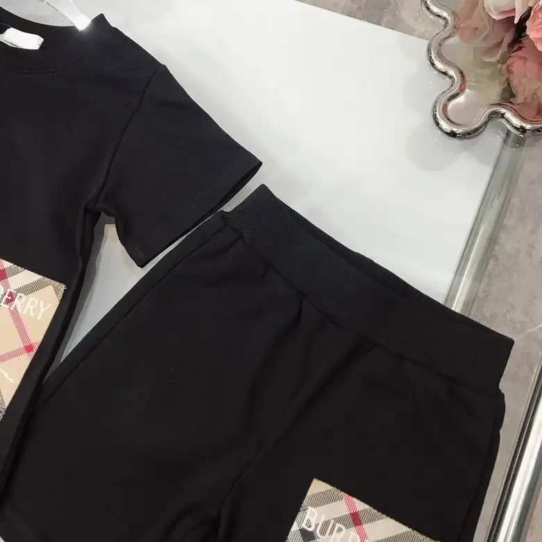 Burberry sz100-150  (10)